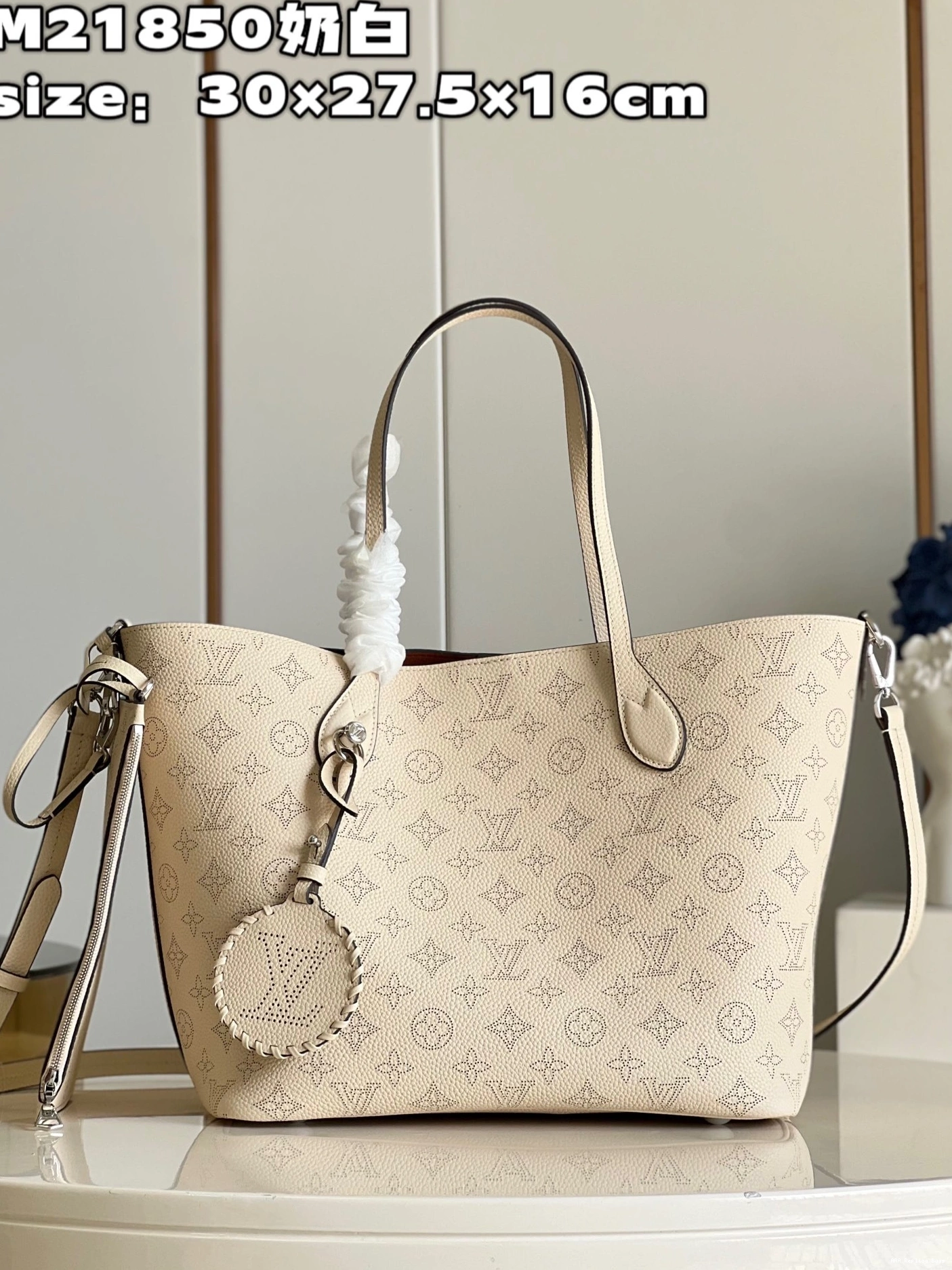 Aaa replica ru VUITTON LOUIS BLOSSOM MM 0802
